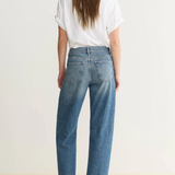BNA Soft Curve Barrel Jean
