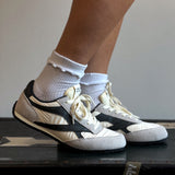Gymmie Sneakers